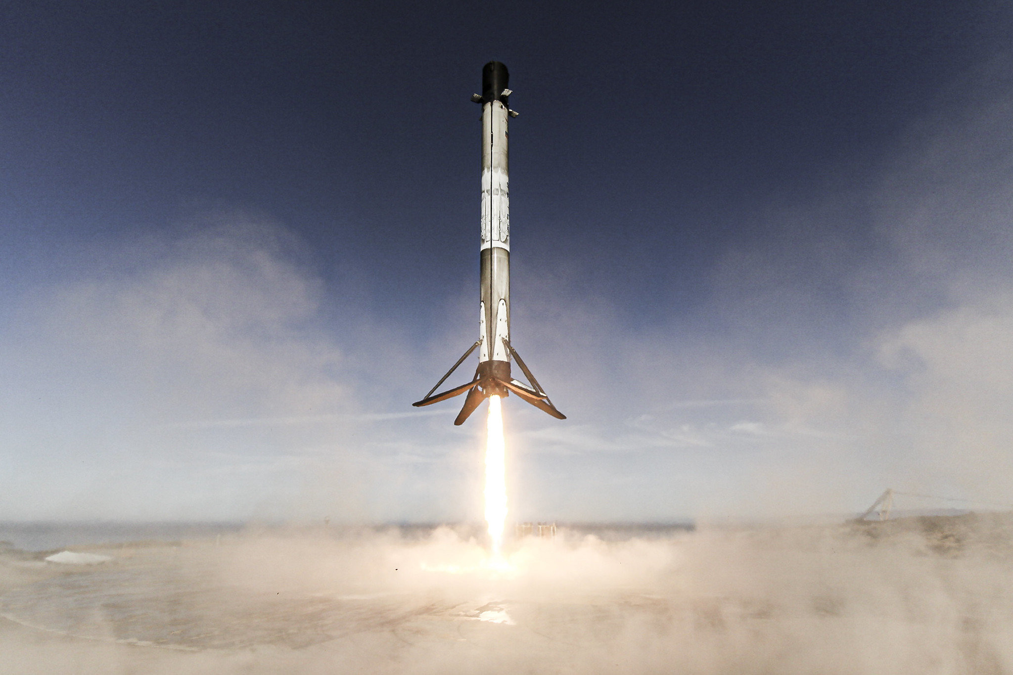 До МКС у 30-й раз запустили космічний корабель SpaceX Dragon