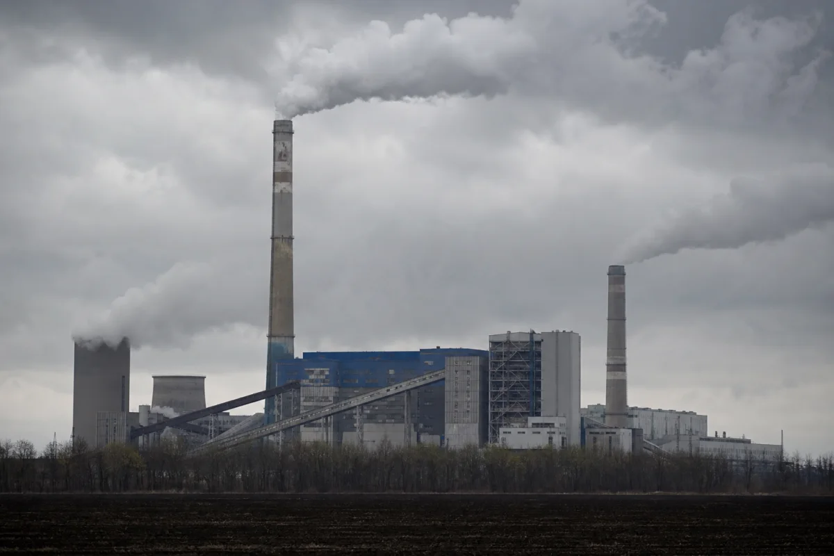Екологічні організації оскаржили скасування EPA кліматичних норм для електростанцій
