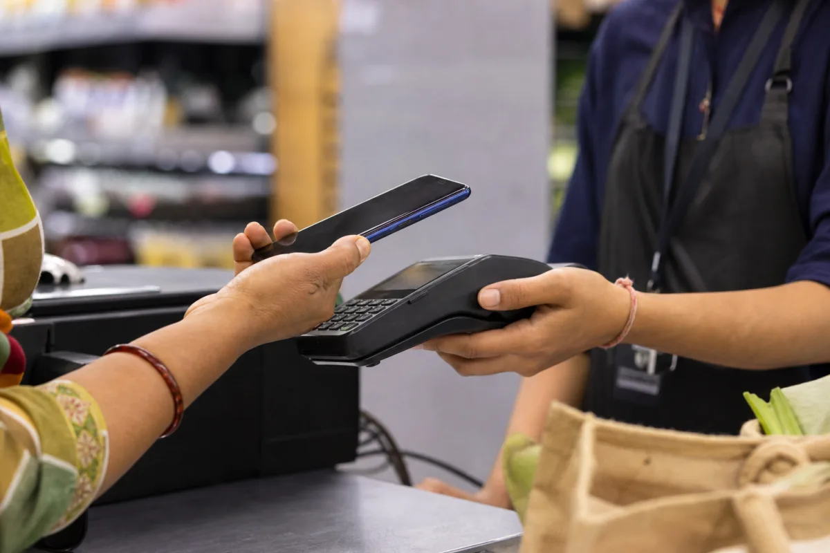 Apple Pay запрацював в Індії для власників карток Axis Bank