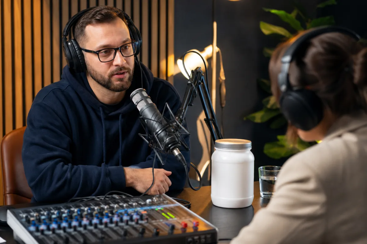 Комік Тім Гайдекер випускає на The Onion пародію на подкаст Джо Роґана
