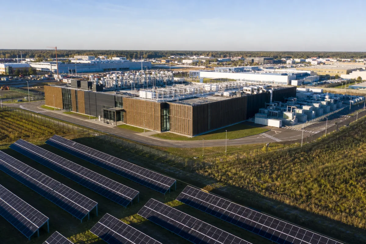 Alibaba обговорює з Solaria енергопостачання дата-центру в Іспанії