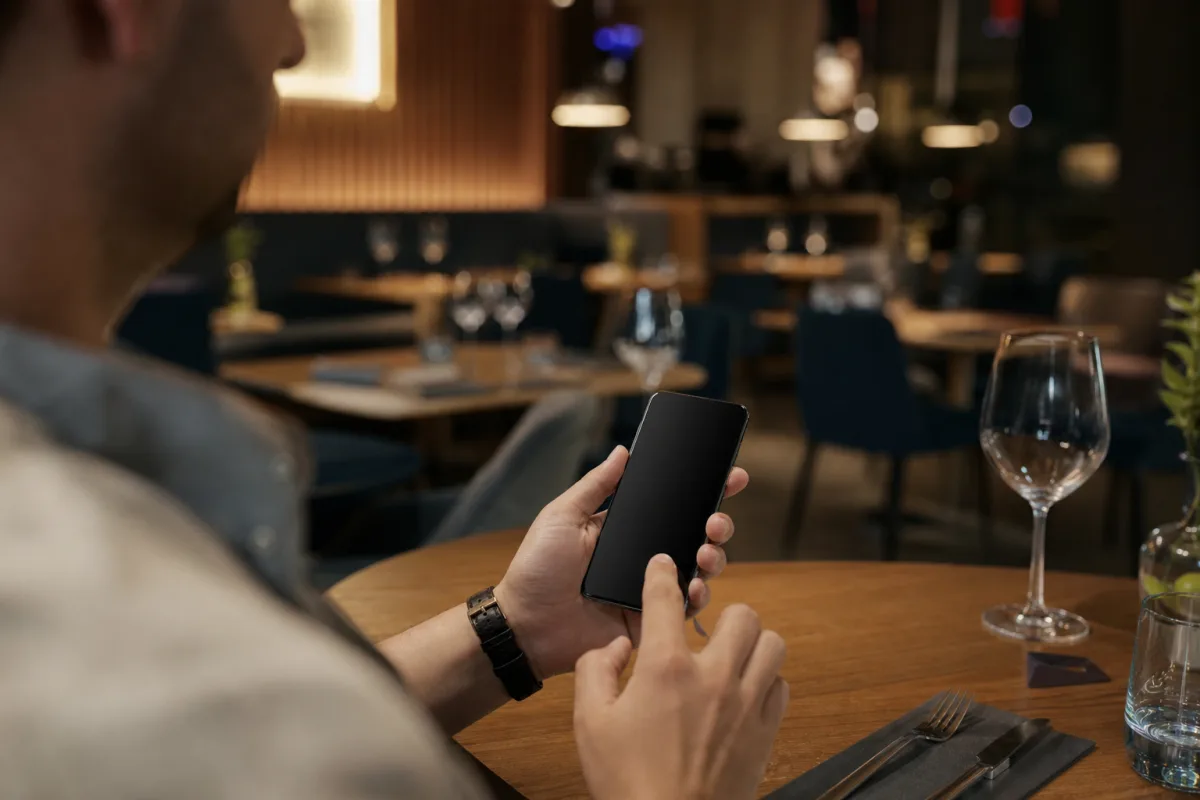 DoorDash запустить програму бронювання столиків у Нью-Йорку та Маямі