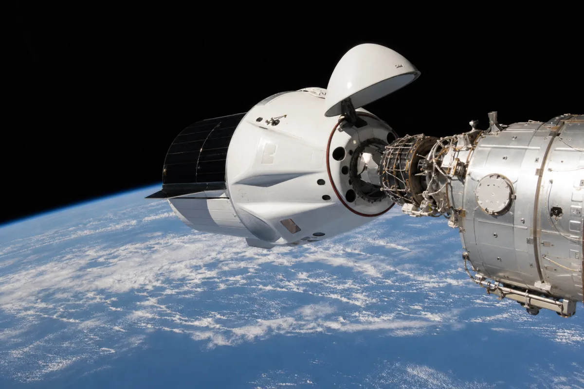 Cargo Dragon доставив на МКС понад 2,8 тонни вантажу