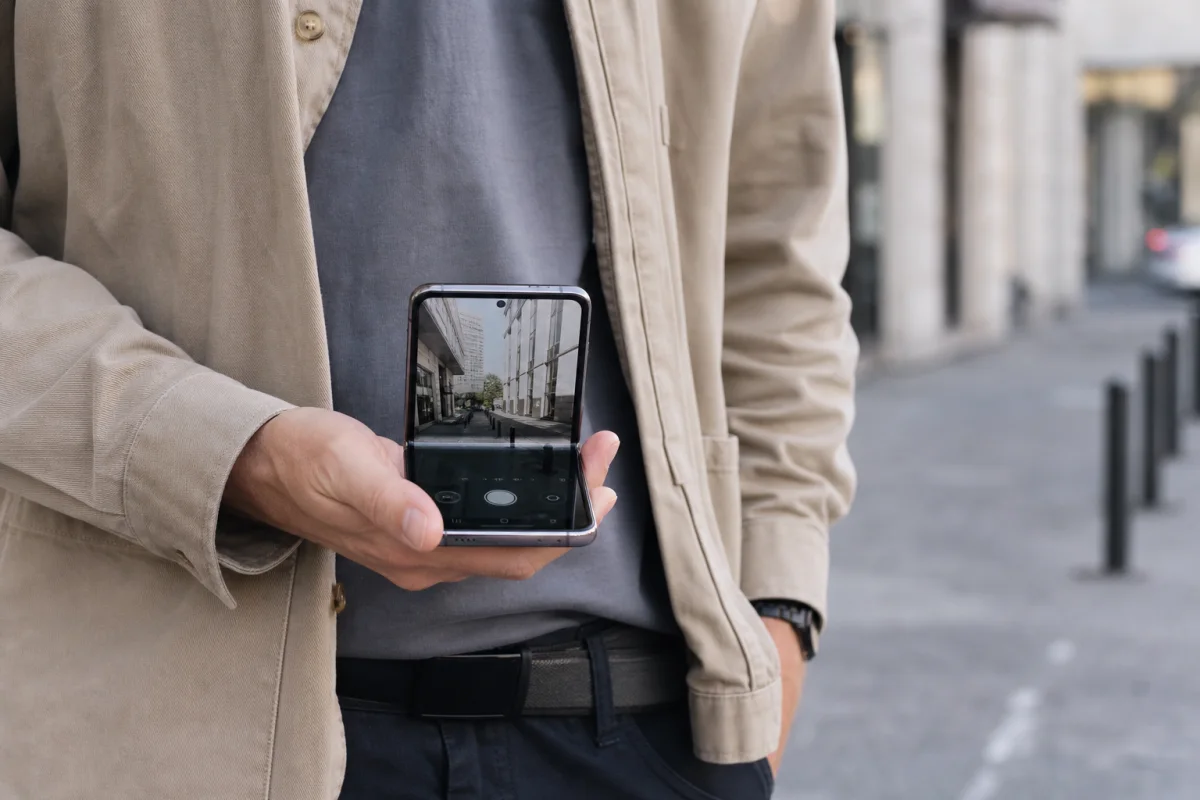 Halide додав режими зйомки для складаного iPhone Duo