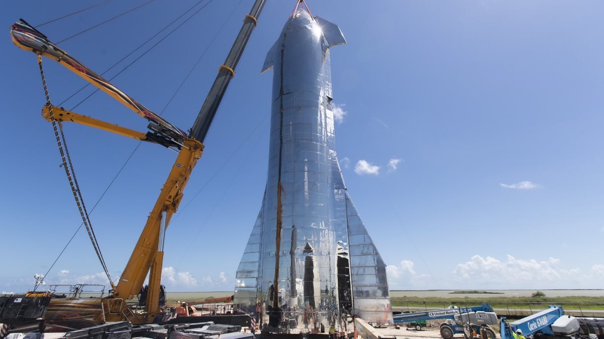 SpaceX провела успішне випробування двигуна надважкої ракети Super Heavy