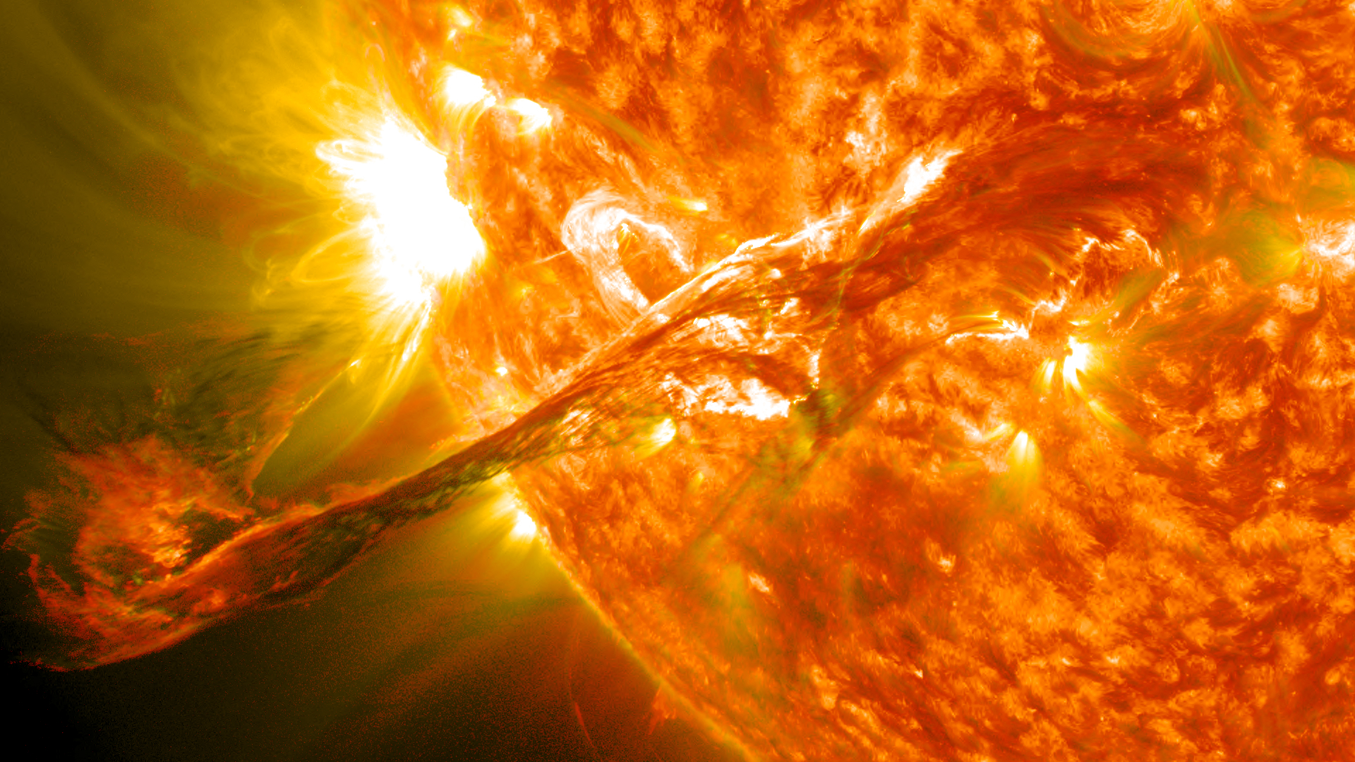 Зонд Solar Orbiter зняв найдетальніше відео сонячної корони в історії