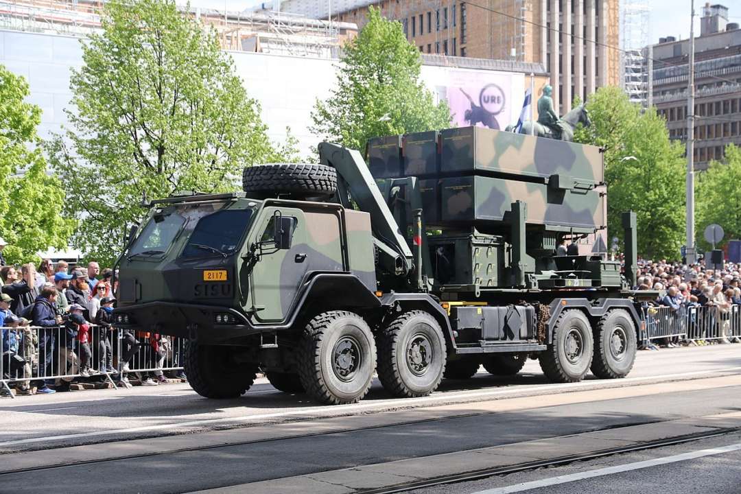 Україна отримала перші системи ППО NASAMS та Apside. Які у них характеристики